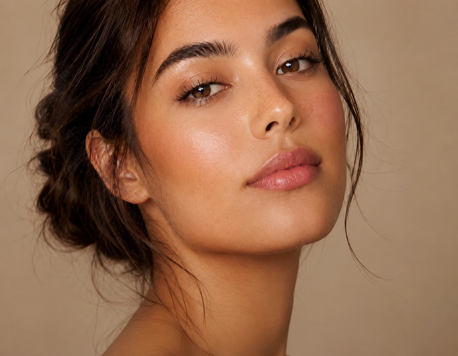 VELIO editorial beauty portrait